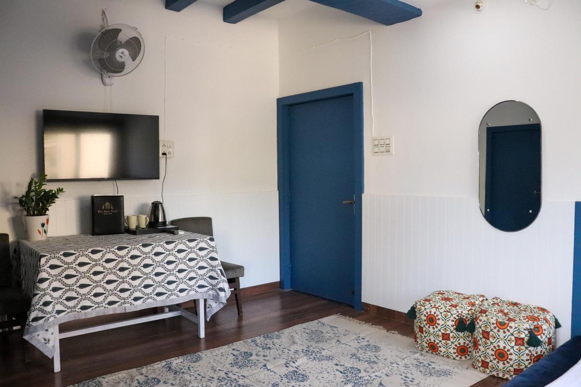 Hotel Blue Door Būndi Habitación foto